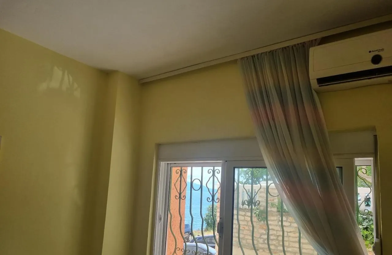 Marina Apartments Sarande